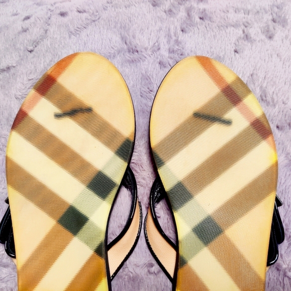 Authentic Burberry Flip Flop Nova Check Black Size 37 - Picture 10 of 13